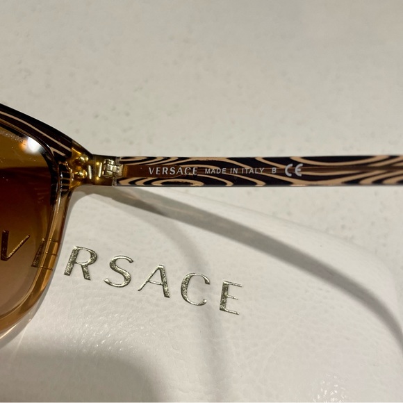 Versace Brown and Gold Sunglasses - Picture 14 of 16